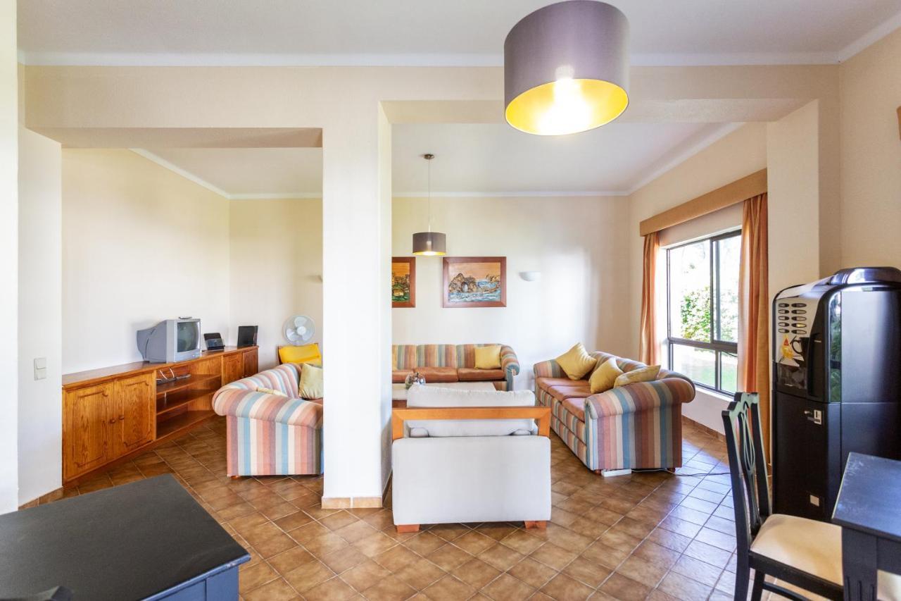 Host Wise - Bright Cozy Flats W Terrace & Pool Apartment Quarteira Luaran gambar